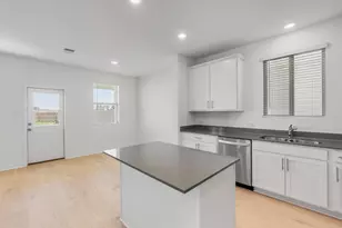 140 Green Berets Bnd, Jarrell, TX 76537 - Photo 7