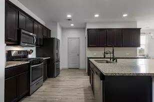 185 Struss dr, Georgetown, TX 78626 - Photo 5