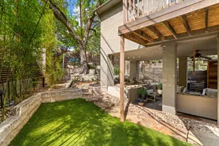 1006 Avondale Rd, Austin, TX 78704 - Photo 15