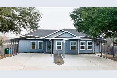 810 E Baxter Street E #A & B, Seguin, TX 78155 - Photo 1