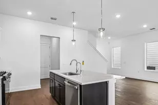 1414 Rambling Rose Rd, Austin, TX 78745 - Photo 5
