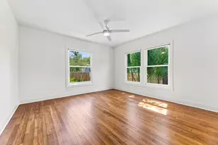 811 E 45th St, Austin, TX 78751 - Photo 13