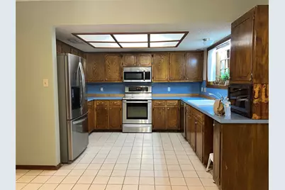 209 Oak Crest Lane, Georgetown, TX 78628 - Photo 7