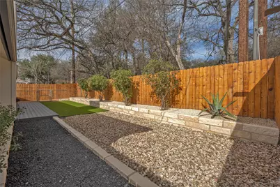 2404 Monarch Drive, Austin, TX 78748 - Photo 25