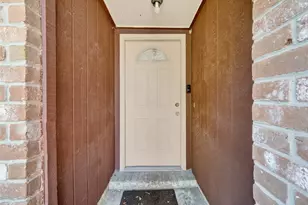 14003 Valley Grove Dr, Houston, TX 77066 - Photo 3