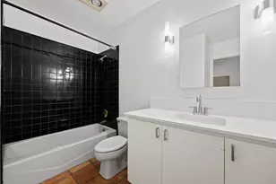 409 E 38th St, Austin, TX 78705 - Photo 19