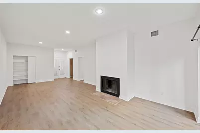 409 E 38th Street #101, Austin, TX 78705 - Photo 7