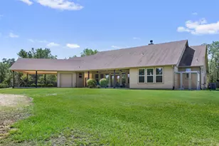 1306 22 Hills Rd, Gause, TX 77857 - Photo 35