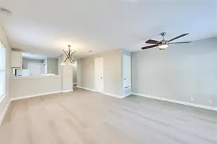 6400 Auburn Dr, Austin, TX 78723 - Photo 3