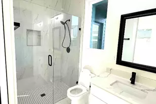 6809 Porter St, Austin, TX 78741 - Photo 11