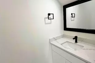 6809 Porter St, Austin, TX 78741 - Photo 7