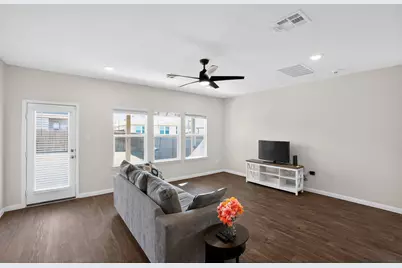 233 Bethpage Drive, San Marcos, TX 78666 - Photo 3