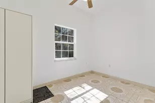 201 Laurel Ln, Spicewood, TX 78669 - Photo 17