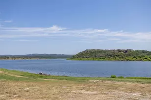 201 Laurel Ln, Spicewood, TX 78669 - Photo 27