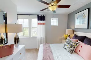 8113 Springsteen Dr, Austin, TX 78744 - Photo 9