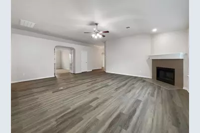 561 Bayou Bend Drive, Buda, TX 78610 - Photo 7