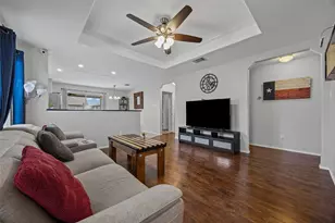 13501 Lismore Ln, Pflugerville, TX 78660 - Photo 3