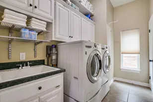 6514 Lost Horizon Dr, Austin, TX 78759 - Photo 17