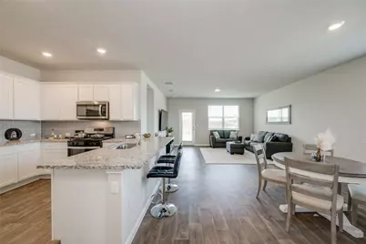 102 Rainmaker Cove, Bastrop, TX 78602 - Photo 5