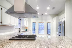 729 Shade Tree Dr, Austin, TX 78748 - Photo 9