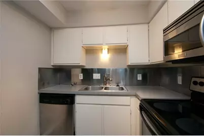 1013 W W 23rd Street #105, Austin, TX 78705 - Photo 5