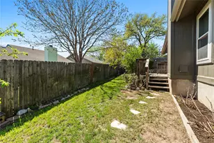 8411 Bargamin Dr, Austin, TX 78736 - Photo 33