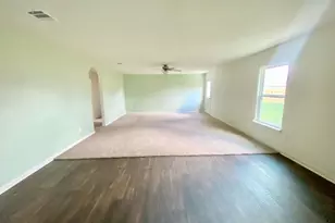 701 Yearwood Ln, Jarrell, TX 76537 - Photo 3