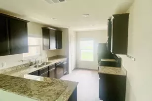 701 Yearwood Ln, Jarrell, TX 76537 - Photo 5