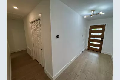 5805 N Hampton Drive, Austin, TX 78723 - Photo 11