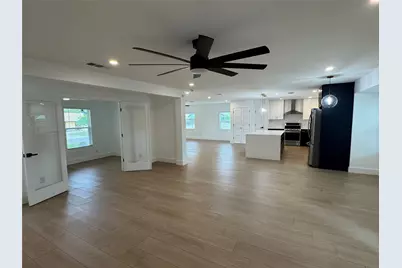 5805 N Hampton Drive, Austin, TX 78723 - Photo 3