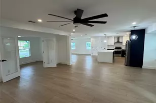 5805 N Hampton Dr, Austin, TX 78723 - Photo 3