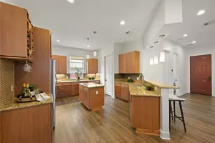 1612 S 3rd St, Austin, TX 78704 - Photo 9