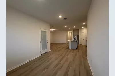 100 Honey Bee Road, Jarrell, TX 76537 - Photo 5