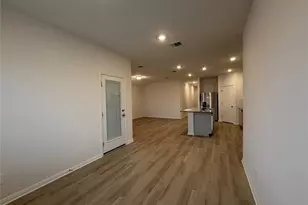 100 Honey Bee Rd, Jarrell, TX 76537 - Photo 5