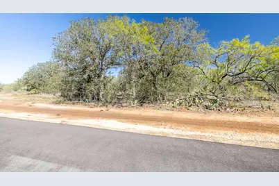 56 Post Oak Road, Gonzales, TX 78629 - Photo 3