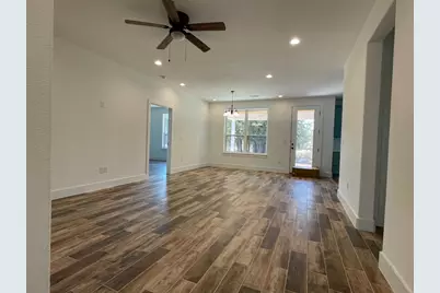 1502  Green Valley Lane Lane, Granite Shoals, TX 78654 - Photo 5