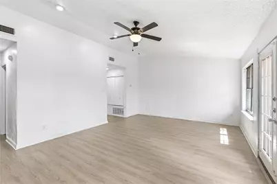 21107 Highland Lake Drive #3, Lago Vista, TX 78645 - Photo 19