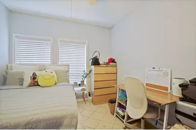 715 W 22 1/2 Street #101, Austin, TX 78705 - Photo 9
