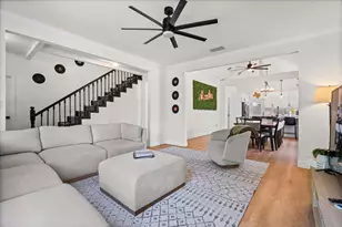 1201 S Garden St, Austin, TX 78702 - Photo 3