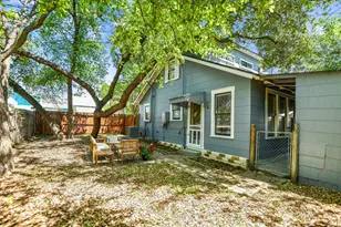 1105 W 43rd St, Austin, TX 78756 - Photo 21