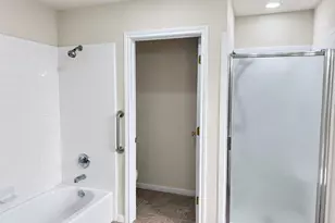 306 Debora Dr, Georgetown, TX 78628 - Photo 7