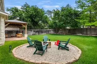 3401 Zebecca Creek Dr, Austin, TX 78732 - Photo 37