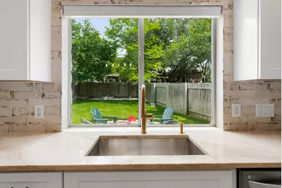 3401 Zebecca Creek Drive, Austin, TX 78732 - Photo 11