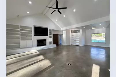 137 Mulberry Lane, Bastrop, TX 78602 - Photo 5