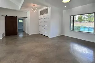 137 Mulberry Ln, Bastrop, TX 78602 - Photo 5