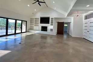 137 Mulberry Ln, Bastrop, TX 78602 - Photo 3