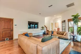 3012 S 4th St, Austin, TX 78704 - Photo 5