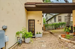 3012 S 4th St, Austin, TX 78704 - Photo 37