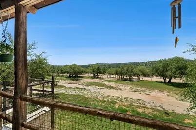 496 Middleton Road, Spicewood, TX 78669 - Photo 7