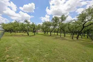 101 Pioneer Trail, Dripping Springs, TX 78620 - Photo 31